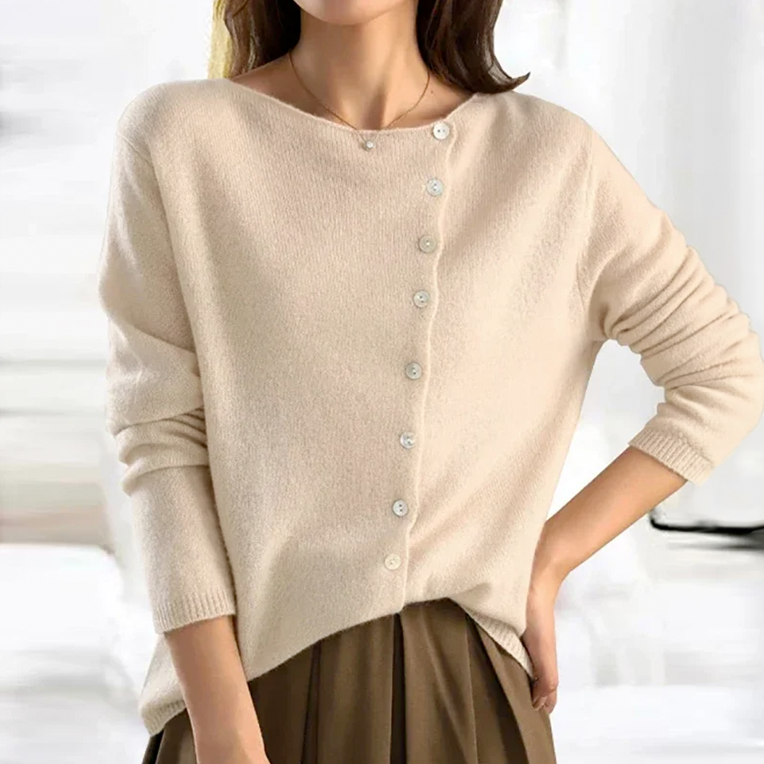 Beatrice – Timeless Elegant Sweater