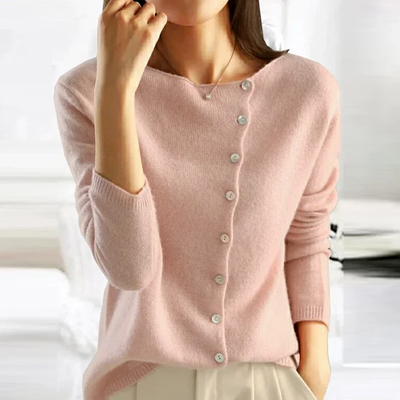 Beatrice – Timeless Elegant Sweater