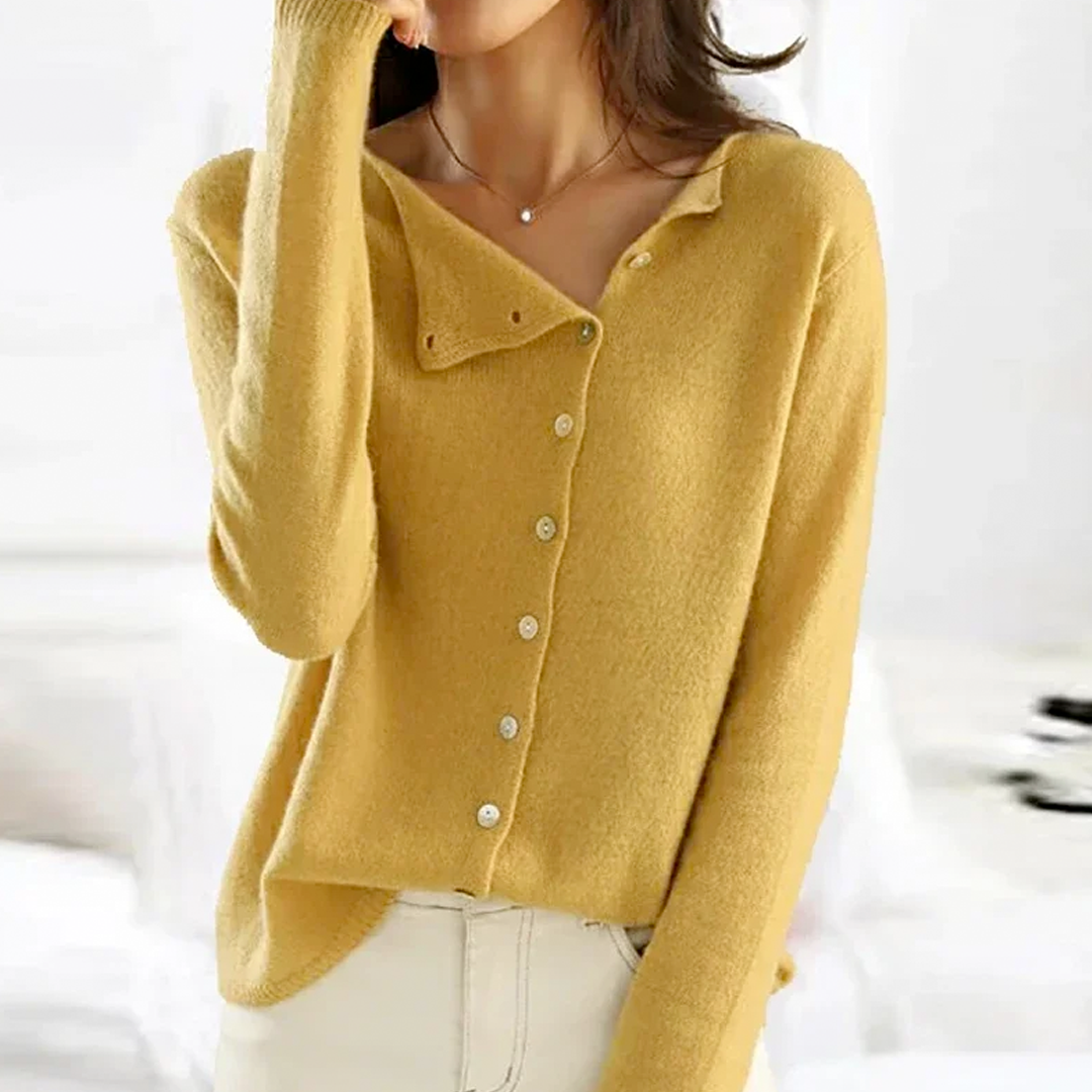 Beatrice – Timeless Elegant Sweater