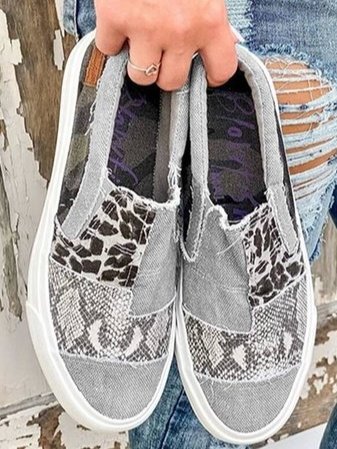 Noemi – Elegant Pain-Relieving Loafer