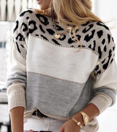 Lela – Elegant Leopard Sweater