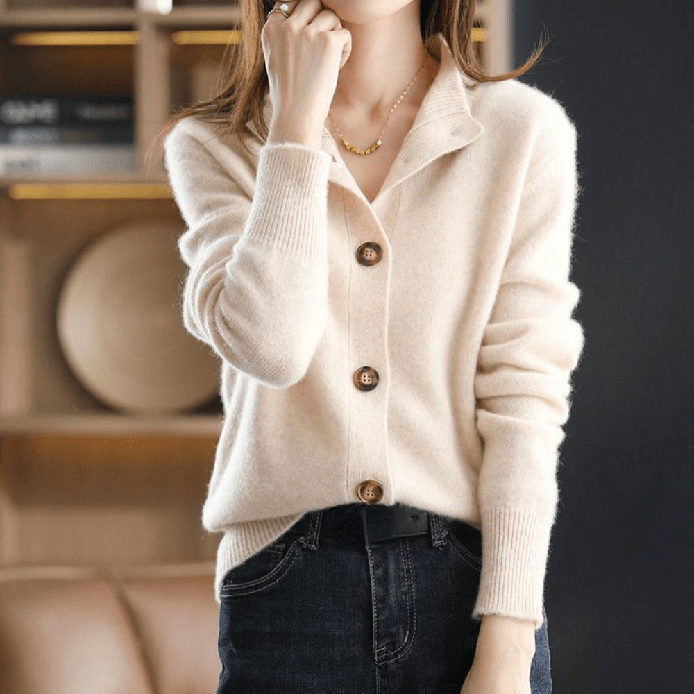 Anny – Elegant Cashmere Knit Cardigan