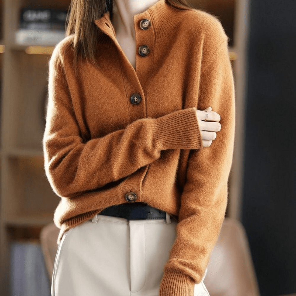 Anny – Elegant Cashmere Knit Cardigan