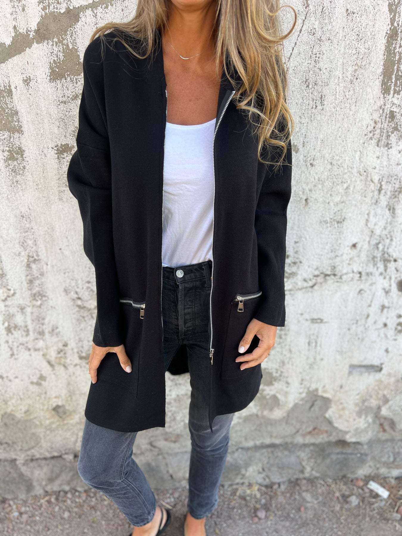 Julia – Elegant Comfort Vest