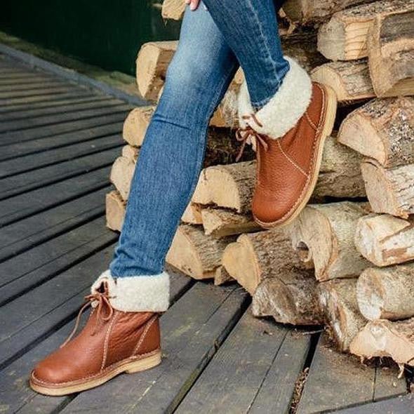 Nelan – Elegant Orthopedic Boots
