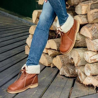 Nelan – Elegant Orthopedic Boots