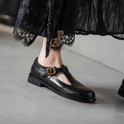 Mora – Timeless Elegant Mary Janes