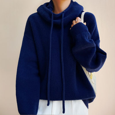 Lia – Timeless Elegant Turtleneck Sweater