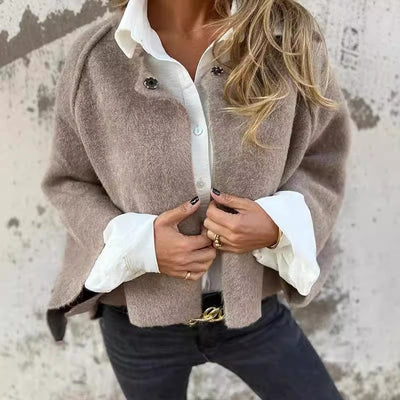Elise – Elegant Flared Sleeve Jacket
