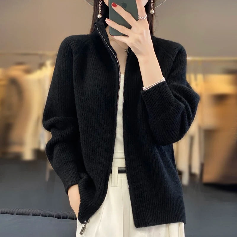 Vienna – Elegant Pure Wool Zipper Cardigan