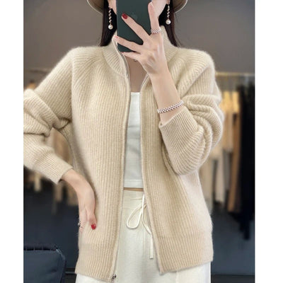 Vienna – Elegant Pure Wool Zipper Cardigan
